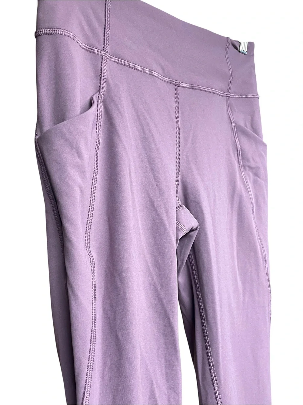 Lululemon Time To Sweat Crop 23